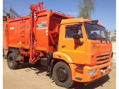 Мусоровоз КО-440-7 с боковой загрузкой на базе КАМАЗ-43253, 16 м³, 5800 кг
